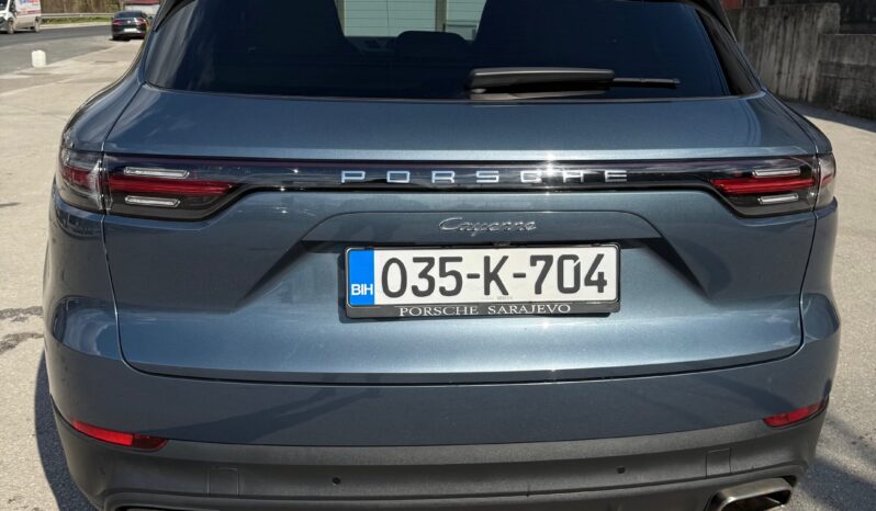 Porsche Cayenne 2018 full