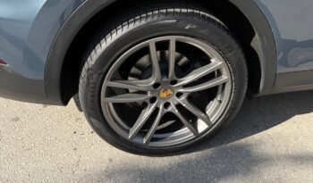 Porsche Cayenne 2018 full