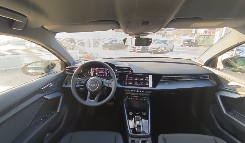 Audi A3 Lim 35TFSI S tronic ; U dolasku full