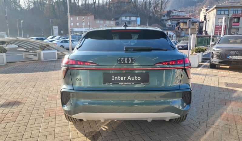Audi Q3 SportBack TDI Stronic NOVI MODEL full