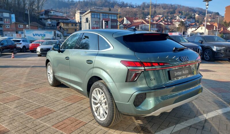Audi Q3 SportBack TDI Stronic NOVI MODEL full