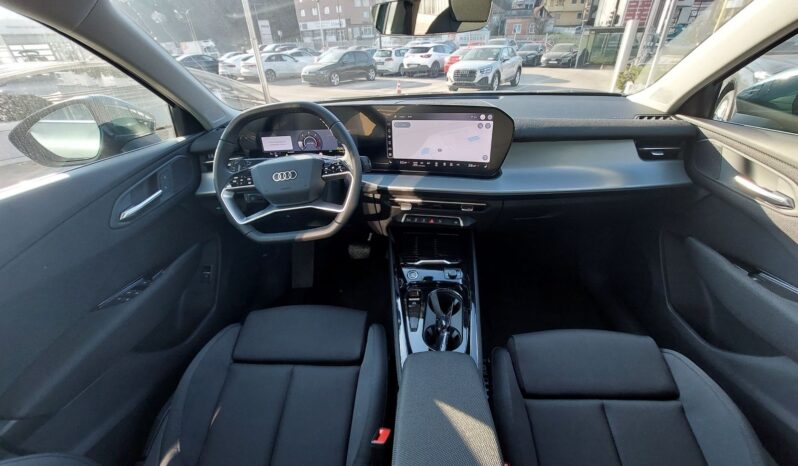 Audi Q3 SportBack TDI Stronic NOVI MODEL full
