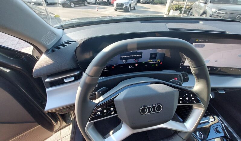 Audi Q3 SportBack TDI Stronic NOVI MODEL full