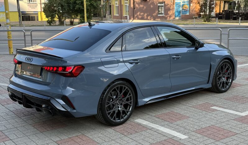 Audi RS3 Limousine TFSI Stronic, 2026 full