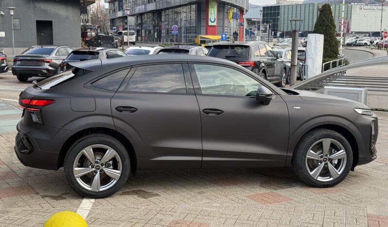 Audi Q3 SB TDI Stronic S line u DOLASKU full