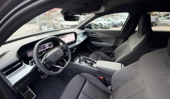 Audi Q3 SB TDI Stronic S line u DOLASKU full
