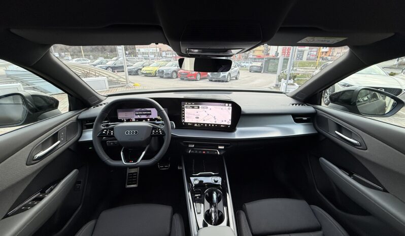 Audi Q3 SB TDI Stronic S line u DOLASKU full