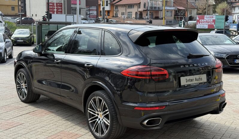Porsche Cayenne 3.0D PLATINUM EDITION full