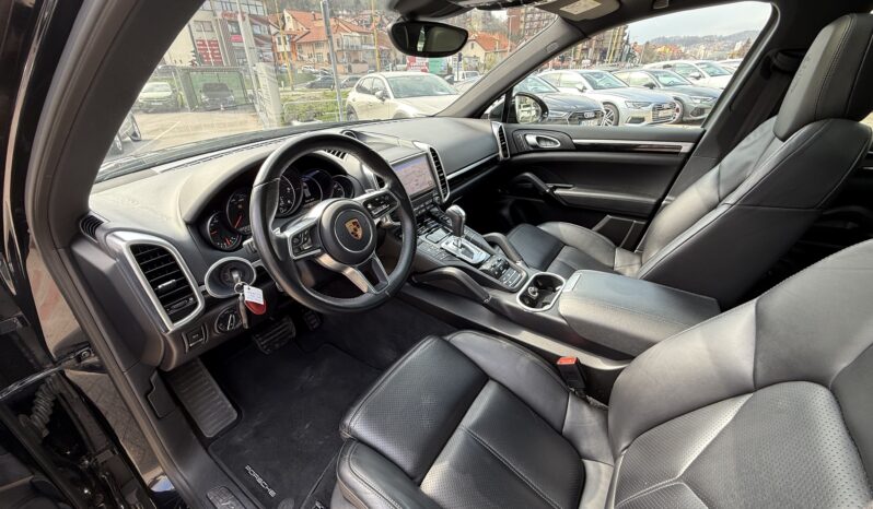Porsche Cayenne 3.0D PLATINUM EDITION full