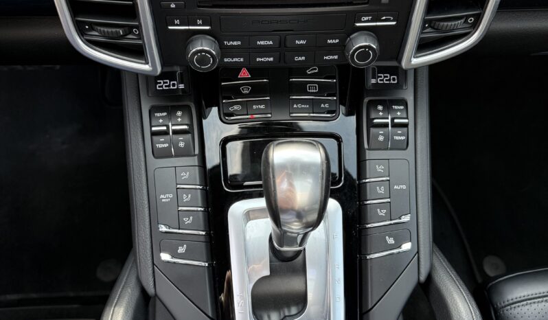 Porsche Cayenne 3.0D PLATINUM EDITION full