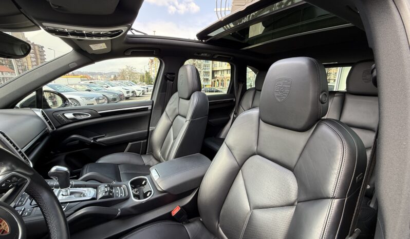 Porsche Cayenne 3.0D PLATINUM EDITION full