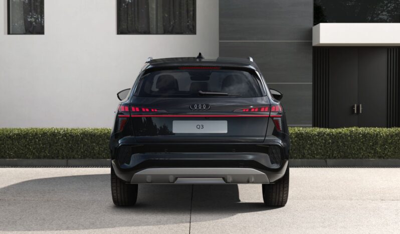 Audi Q3 TFSI S tronic 150KS full