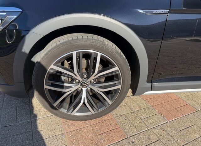 Volkswagen Passat Alltrack 4MOTION 200KS full