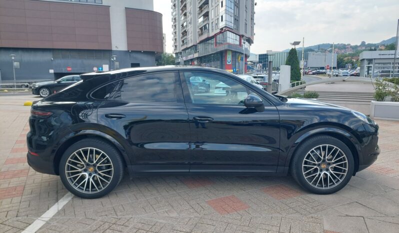 Porsche Cayenne Coupe 2022 full