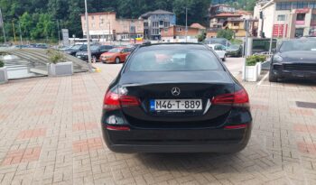 Mercedes-Benz A 180d 7-G Limuzina ; 2019 godina full