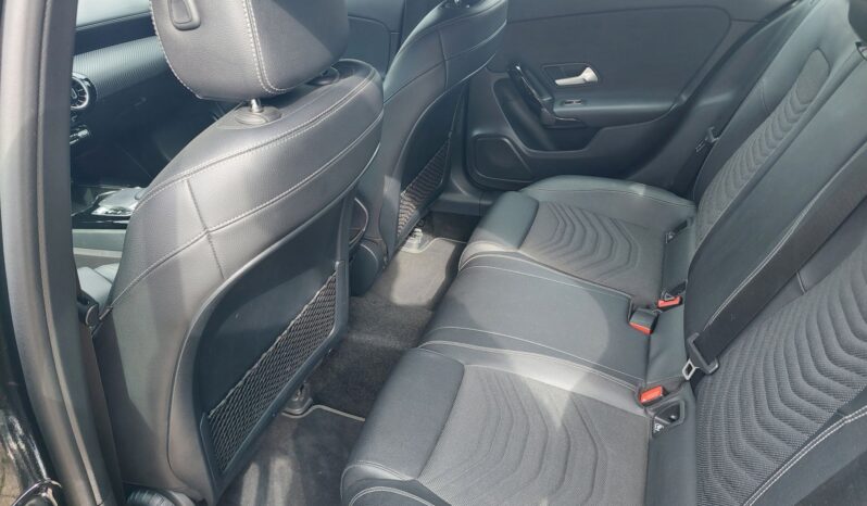 Mercedes-Benz A 180d 7-G Limuzina ; 2019 godina full