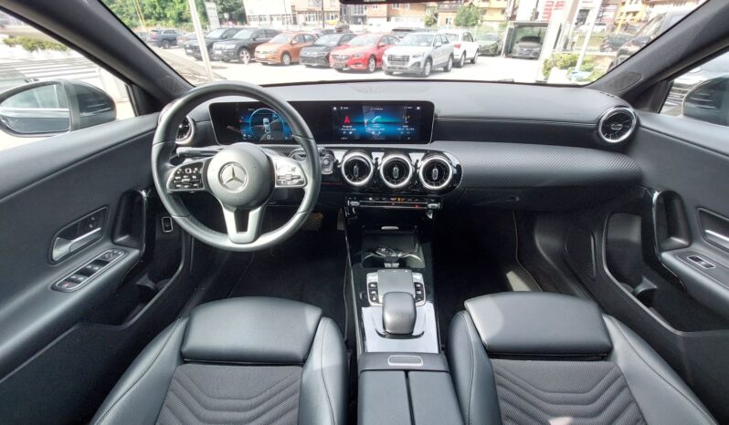 Mercedes-Benz A 180d 7-G Limuzina ; 2019 godina full