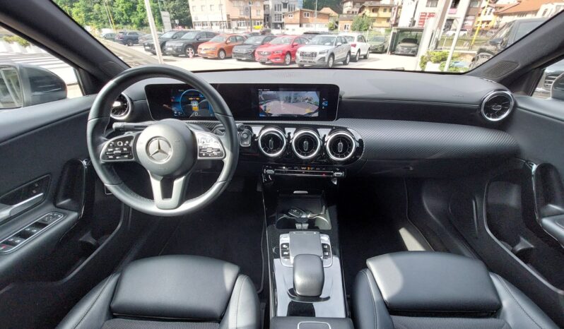 Mercedes-Benz A 180d 7-G Limuzina ; 2019 godina full